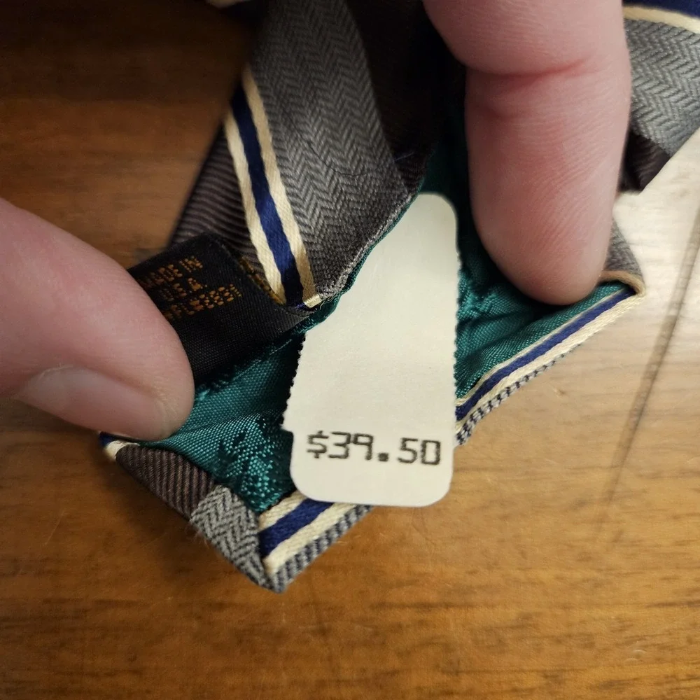 NWT Tommy‎ Hilfiger Striped 100% Silk Tie Gray Brown Blue White Beige